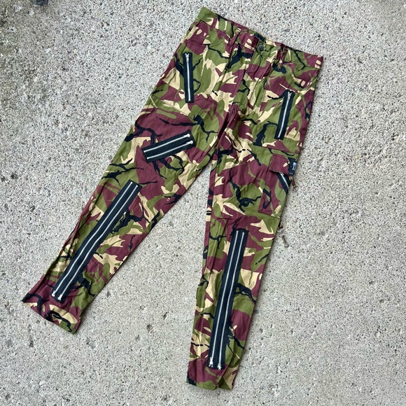 Tiger of London Green & Brown Camouflage Bondage Pants Punk Camo NEW WITH TAGS - Picture 2 of 4